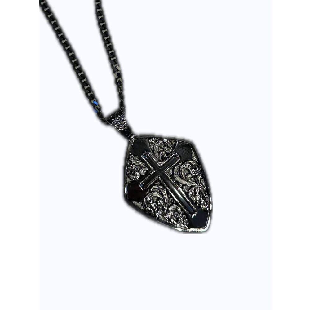 NEW TWISTER men's shield cross necklace in silver